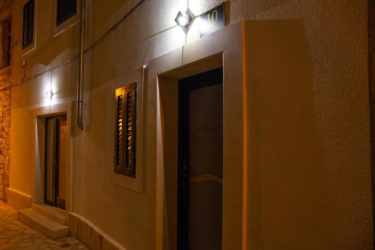 Xboutique Rooms Marinac Šibenik Exterior foto